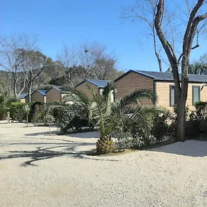 *** Camping Eco-lodge Lou Pantaï France
